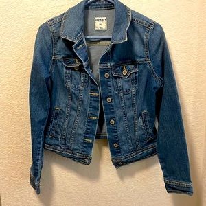 Short denim jacket